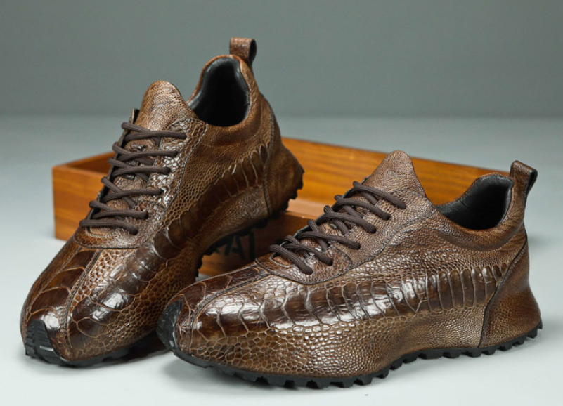 High-end ostrich leather casual shoes