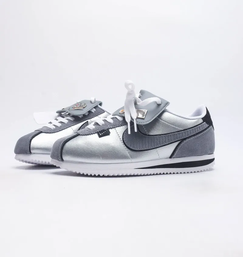 Retro Low-Top Lightweight Classic Running Sneakers