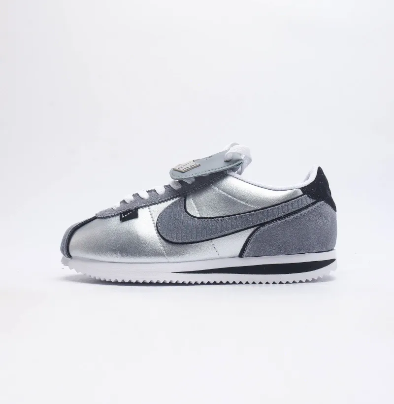 Retro Low-Top Lightweight Classic Running Sneakers