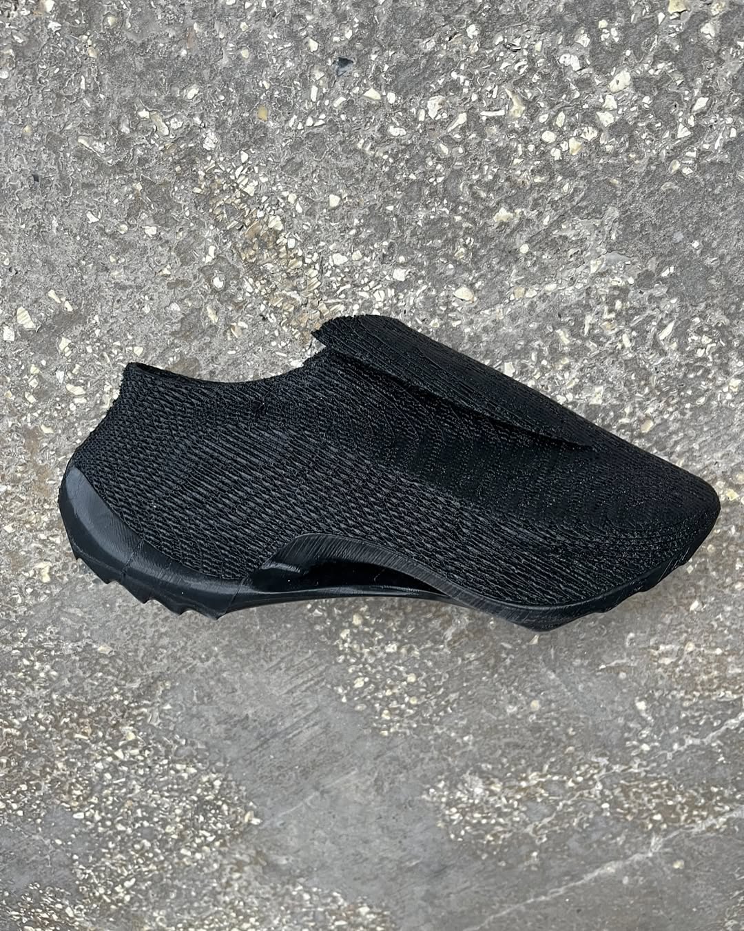 Sci-fi Spinosaurus Mesh Slip-On