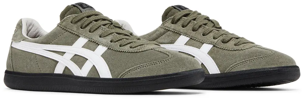 Military green retro German training shoes