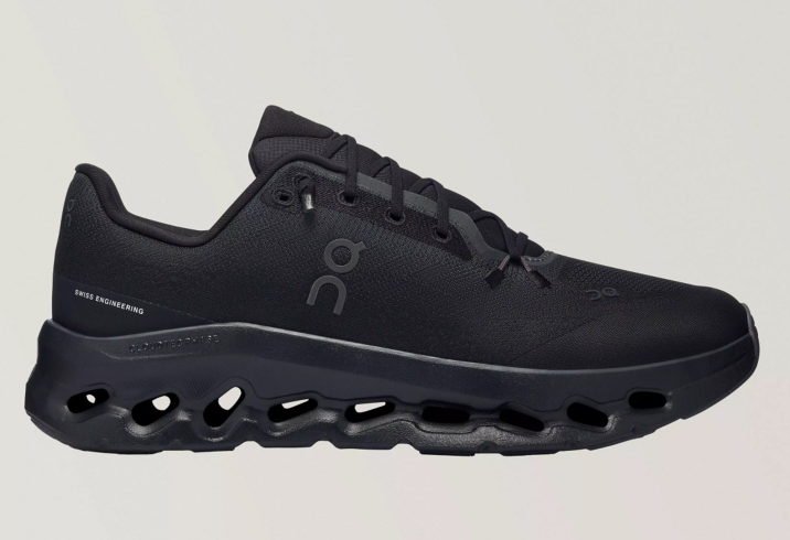 Men’s Black Running Sneakers