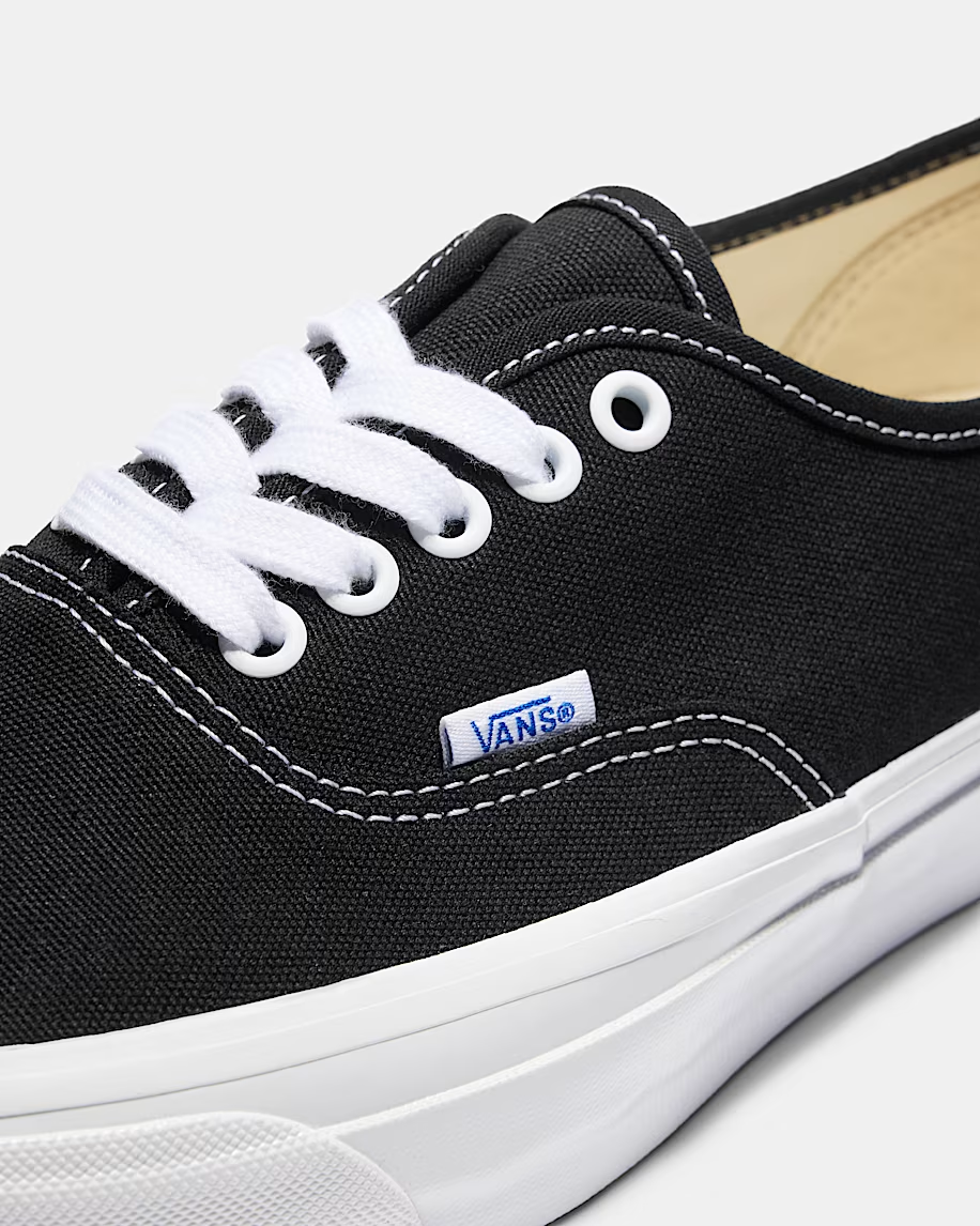 Classic Low Top Canvas Sneakers