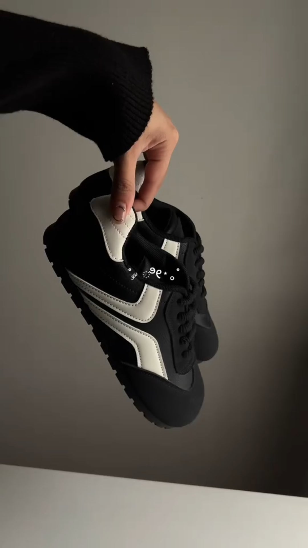 Men's low-top classic running shoes