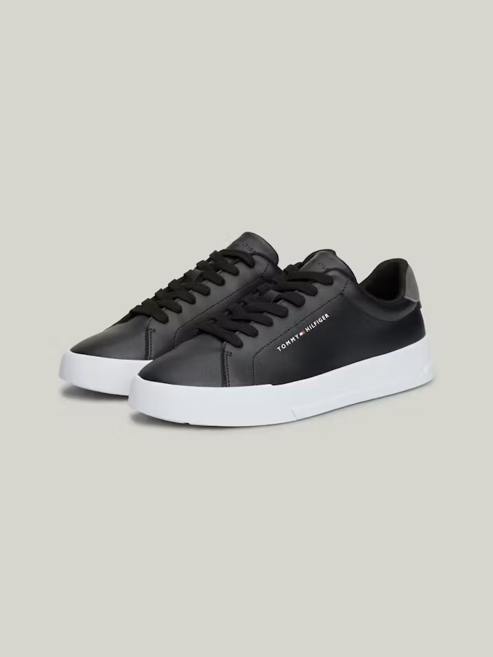 Pebble Grain Logo Court Sneakers