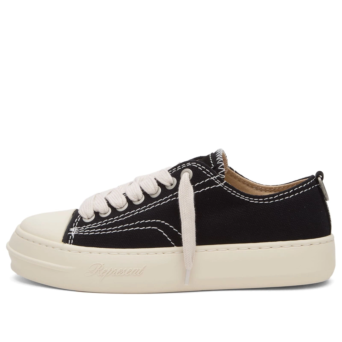 Black and White Street Style Sneakers