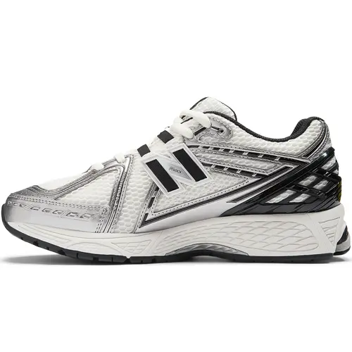 Silver Stability Cushioned Running Shoes