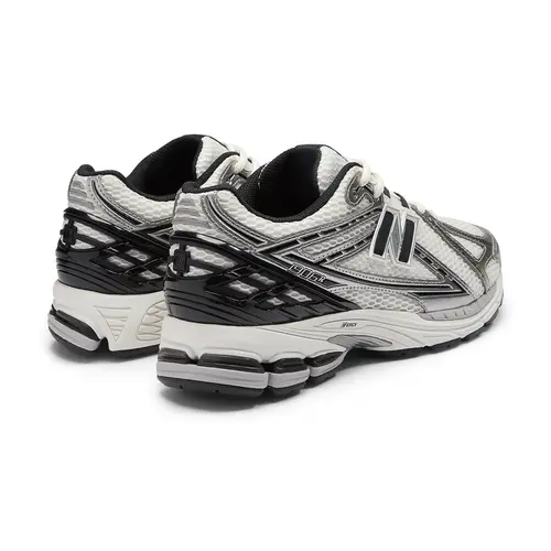 Silver Stability Cushioned Running Shoes