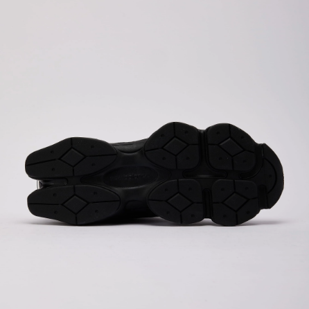 NB Sneakers