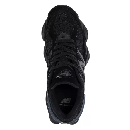 NB Sneakers