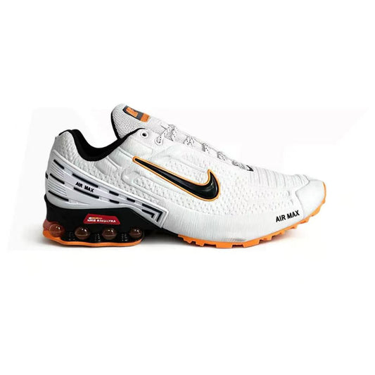 Air cushioned sports shoes