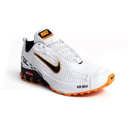 Air cushioned sports shoes