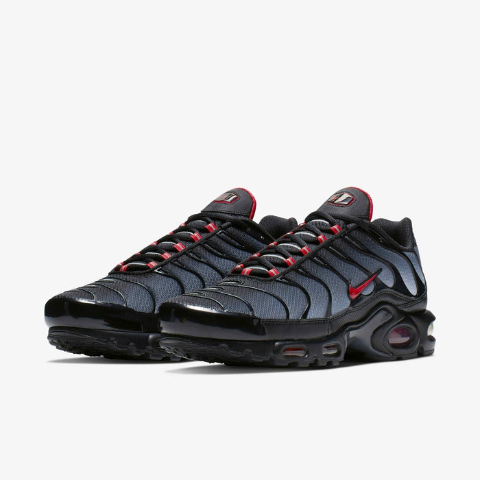 Wave-shaped dynamic sneakers - black