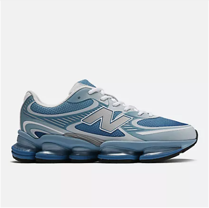 Lightweight And Casual Running Shoes With Air Cushion And Mesh Upper