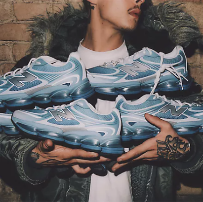Lightweight And Casual Running Shoes With Air Cushion And Mesh Upper