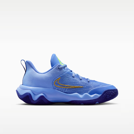 Air-Cushioned Sneakers With a Streamlined Heel Design For Enhanced Traction.