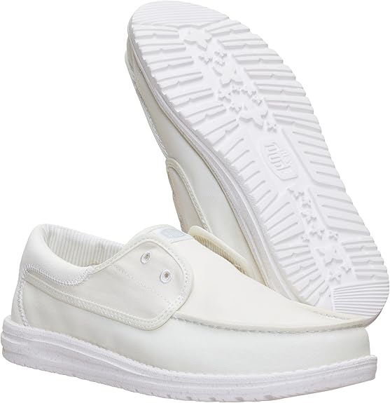 Stretch Canvas Shoes With Built-in Elastic Band To Ensure A Secure And Comfortable Fit.