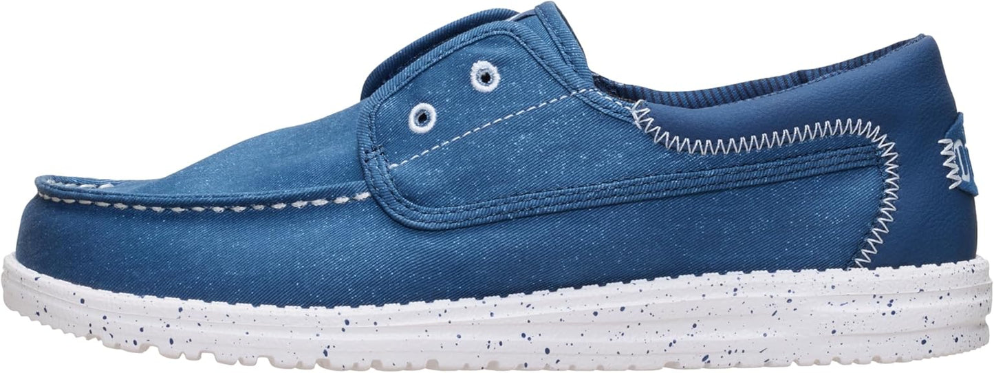 Stretch Canvas Shoes With Built-in Elastic Band To Ensure A Secure And Comfortable Fit.