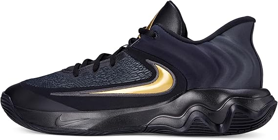 Air-Cushioned Sneakers With a Streamlined Heel Design For Enhanced Traction.